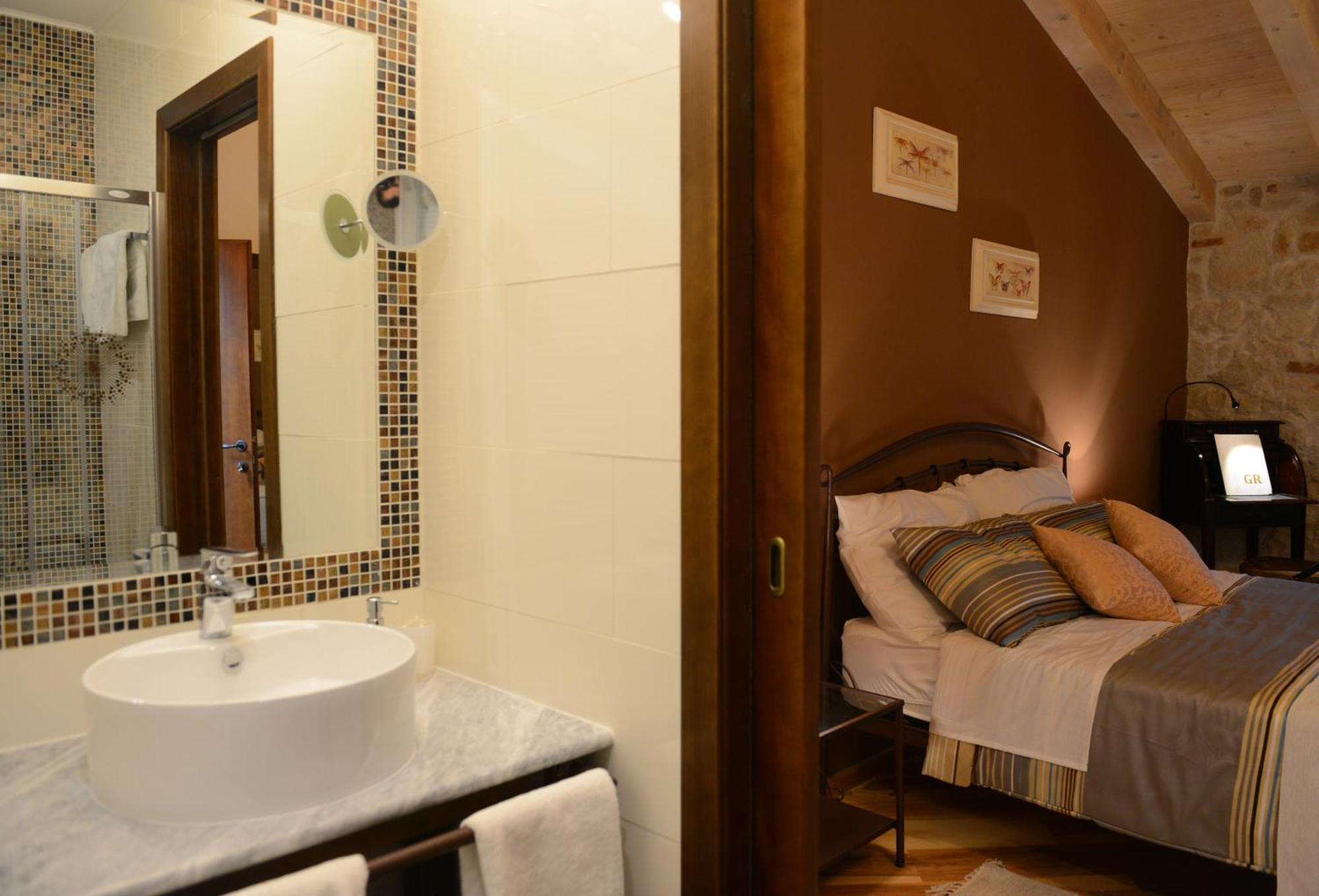 Bed & Breakfast Korta Gira Buici  Zimmer foto